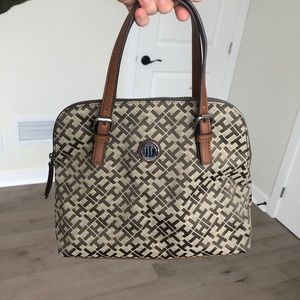 Tommy hilfiger bag